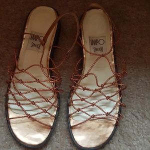 Impo sandals